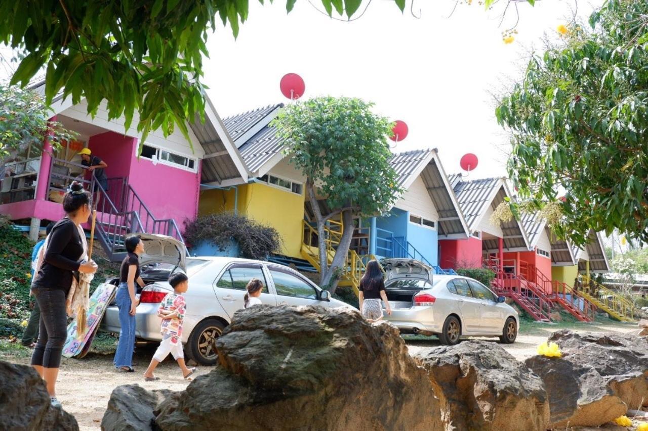 Baan Rai Pray Rung Kaeng Krachan Ban Tha Ling Lom Eksteriør billede
